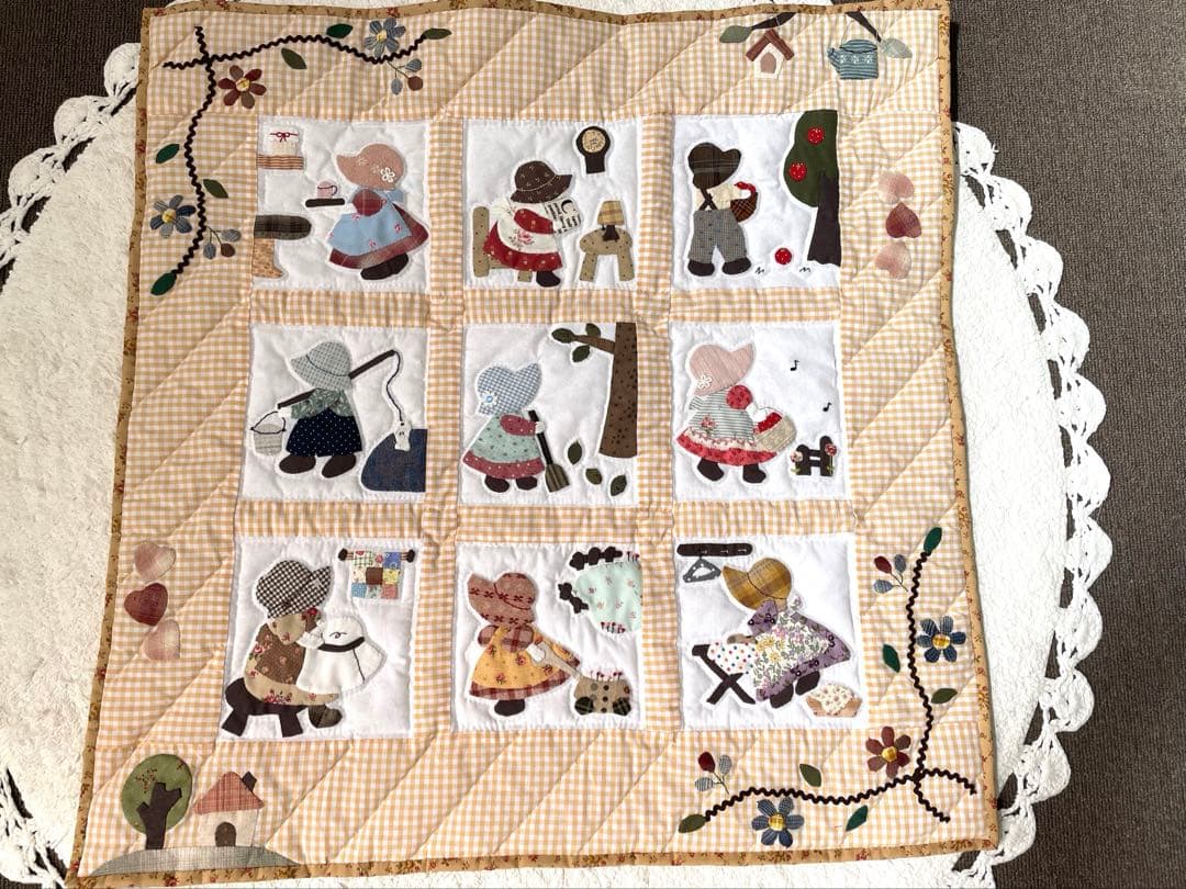 ★スーちゃんとビリーくんの1週間★ハンドメイド・タペストリー