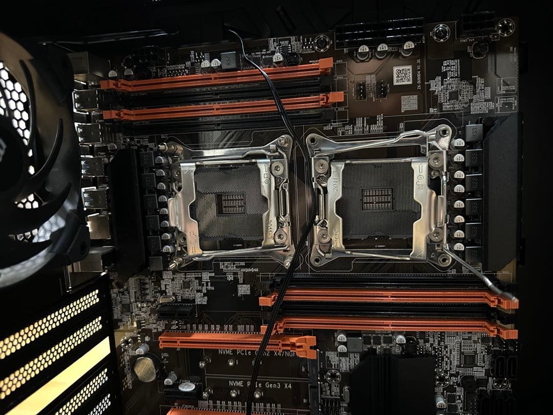 PCケース 透明サイドパネル