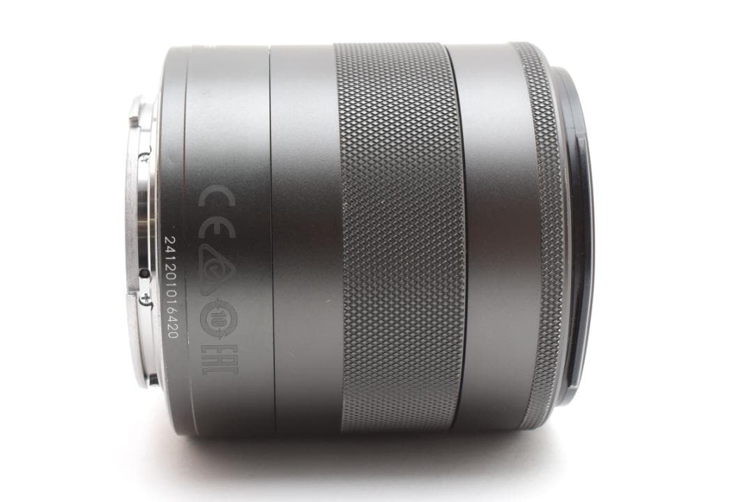 美品 キヤノン ズームレンズ EF-M 18-55mm f3.5-5.6