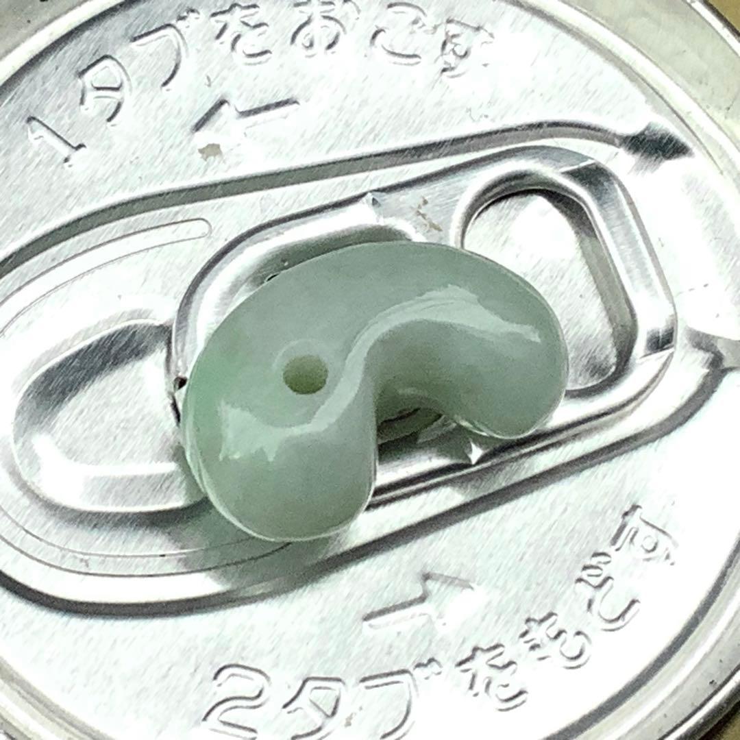 ✳高品質の珍しい勾玉を安価で‼️糸魚川翡翠勾玉ジェダイト　本物の一生物を　鑑定…