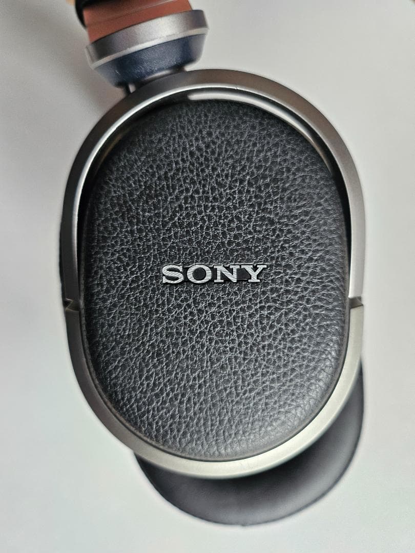 SONY MDR-HW700DS ヘッドホンシステム