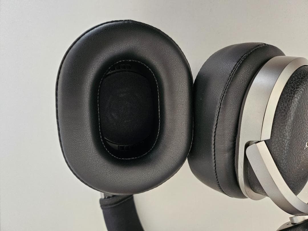 SONY MDR-HW700DS ヘッドホンシステム