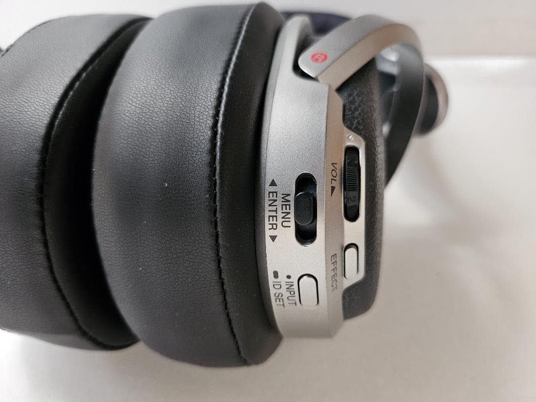 SONY MDR-HW700DS ヘッドホンシステム