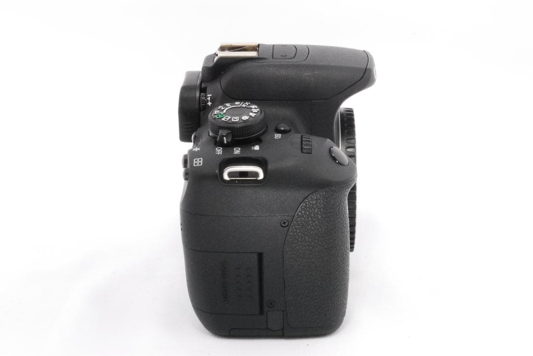 カメラデビュー⭐️Canon Kiss x7i 標準レンズセット 付属品充実