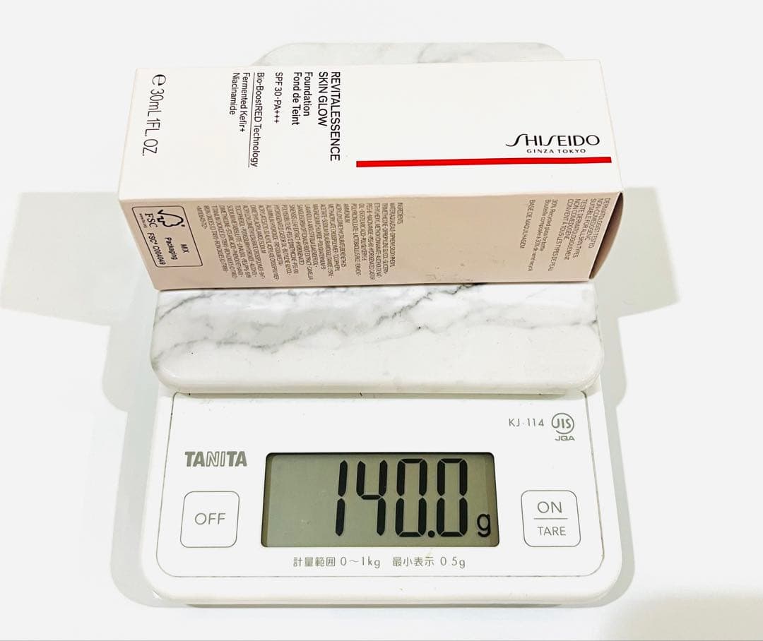新品資生堂 エッセンス スキングロウ ファンデーション 30ml 140