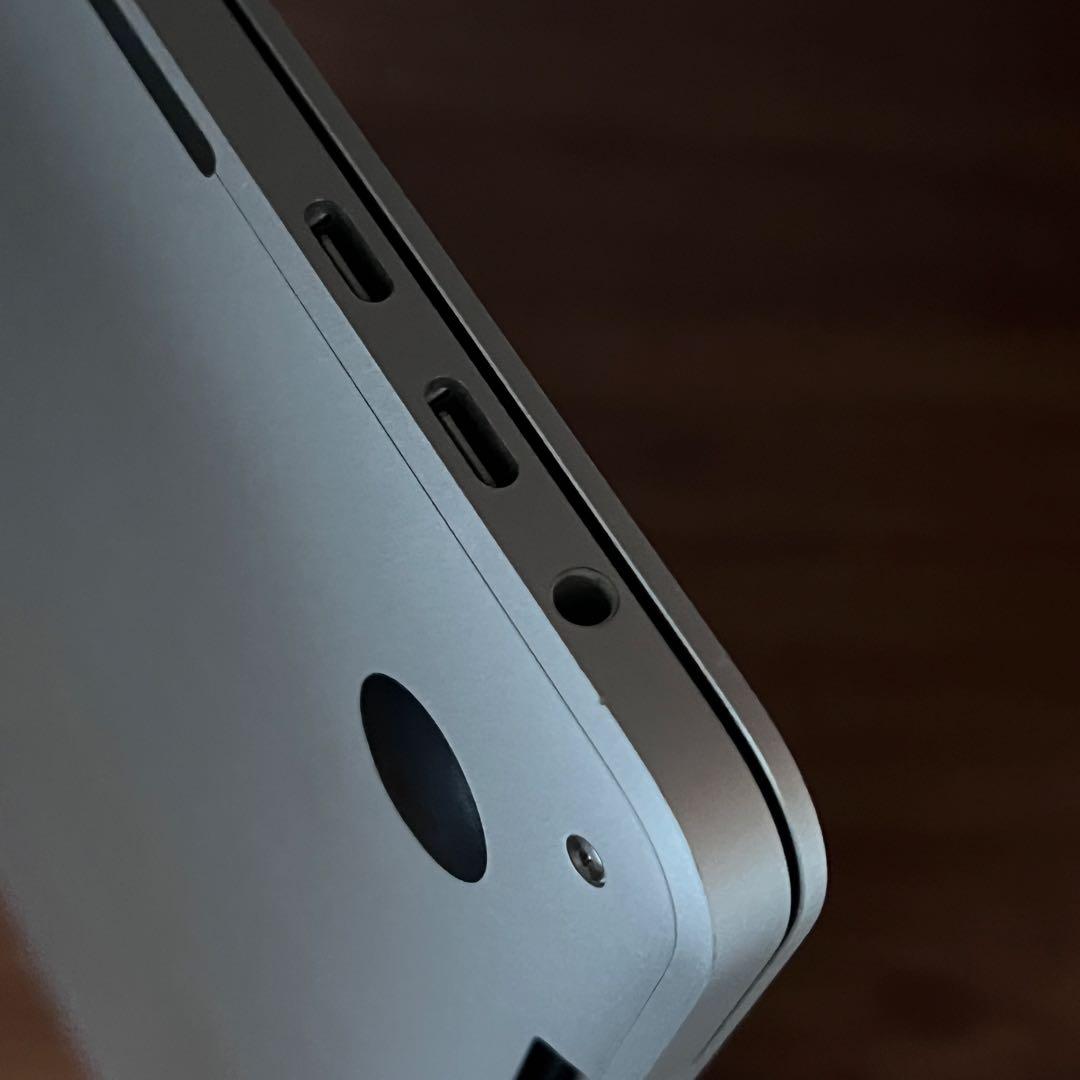 MacBookPro 15インチ 2019Corei716GB SSD256GB