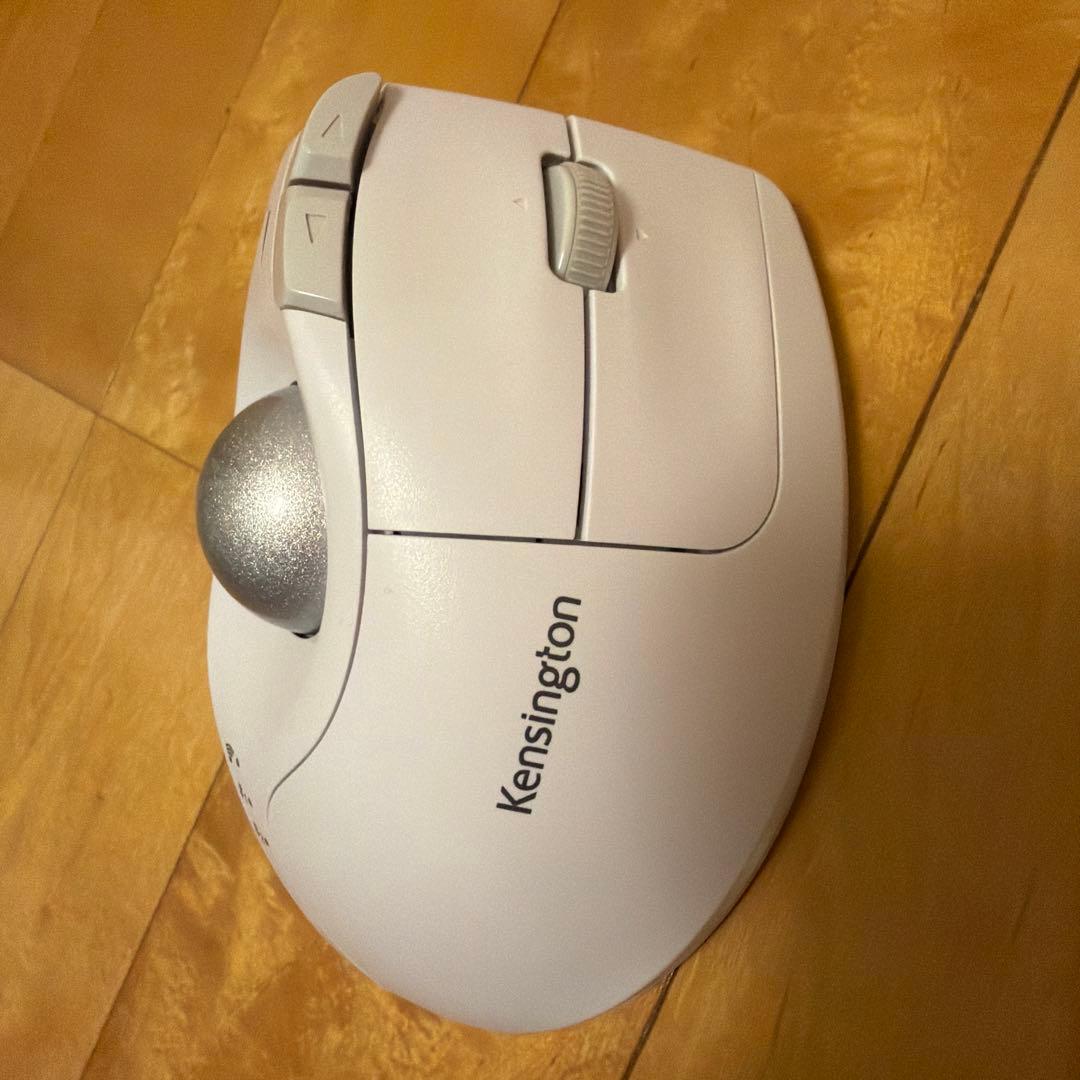 Kensington Pro Fit Ergo Vertical ホワイト　中古
