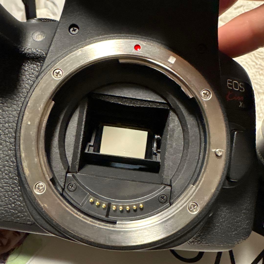 Canon EOS Kiss X8i ダブルズームキット 一眼レフ