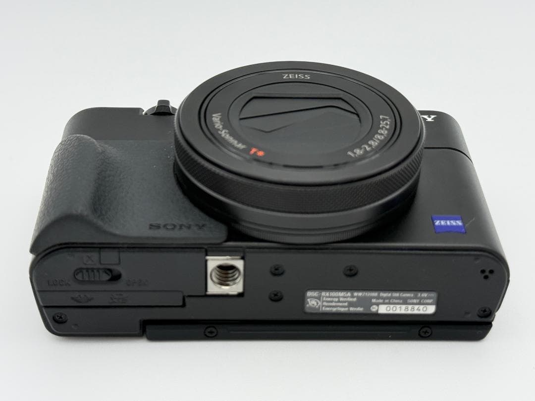 極上美品★SONY CyberShot RX100V(DSC-RX100M5A)