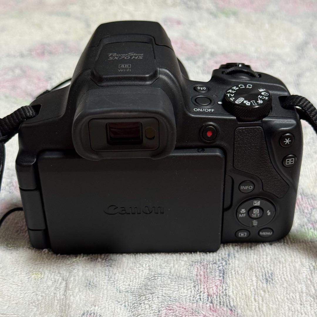 キャノン　Canon PowerShot SX70 HS
