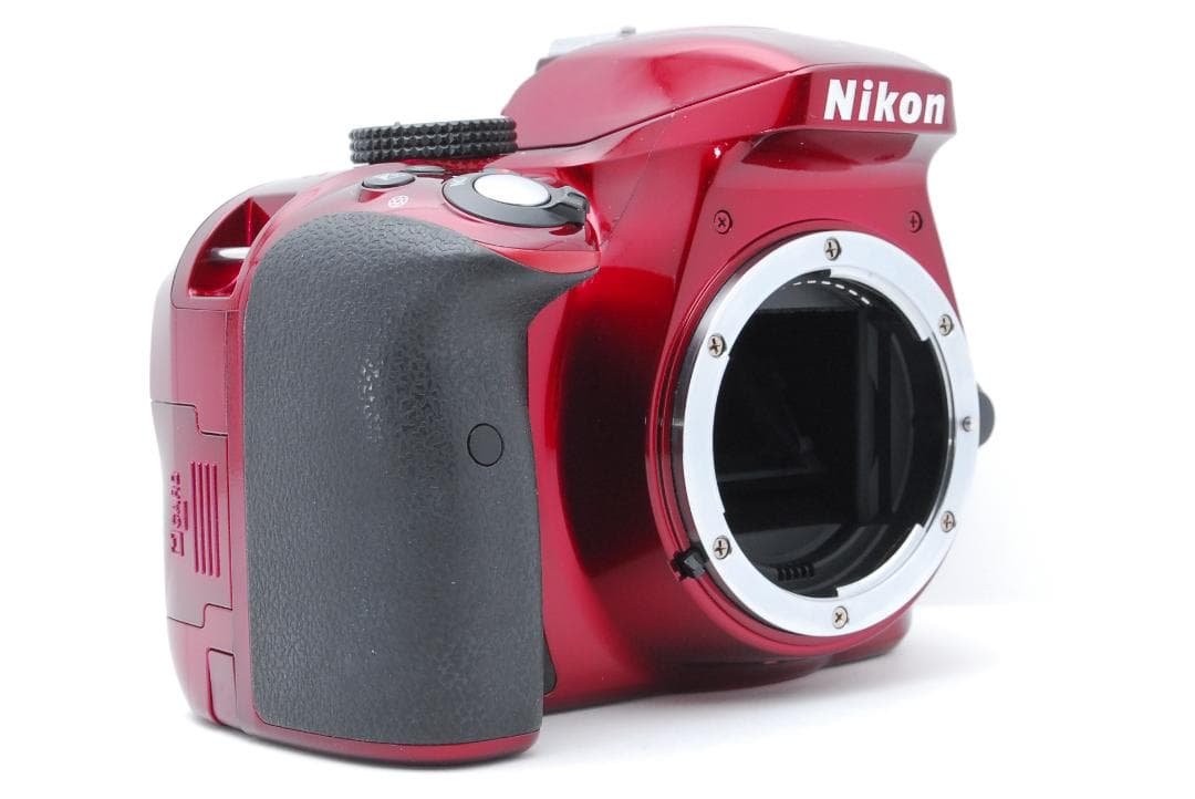 【使用感少美品】Nikon D3300　レッド　スマホ転送　動画も撮れる