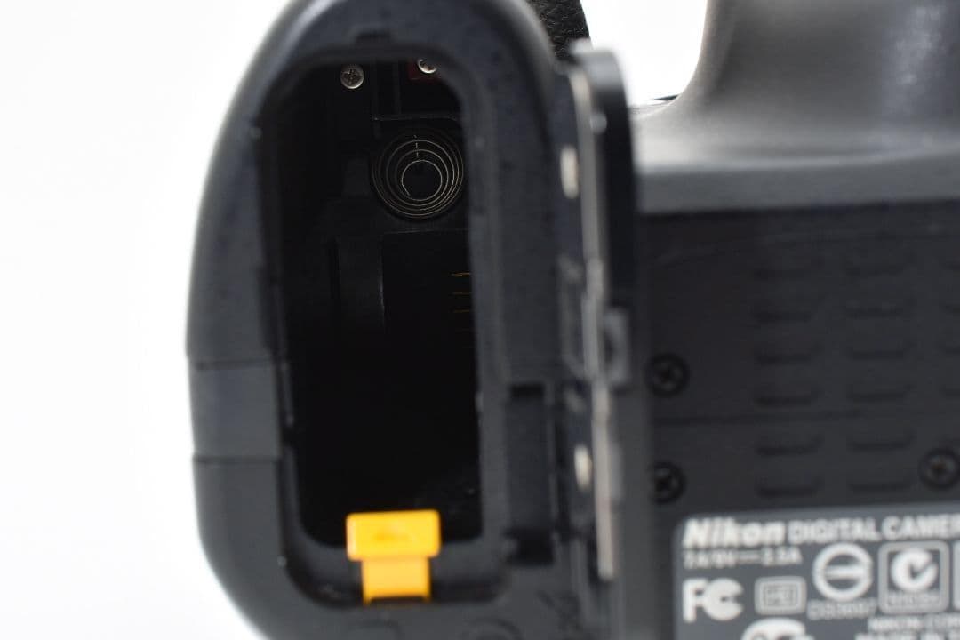 しっかり捉える高性能AF×高画質✨Nikon D5200✨手ブレ補正 標準レンズ