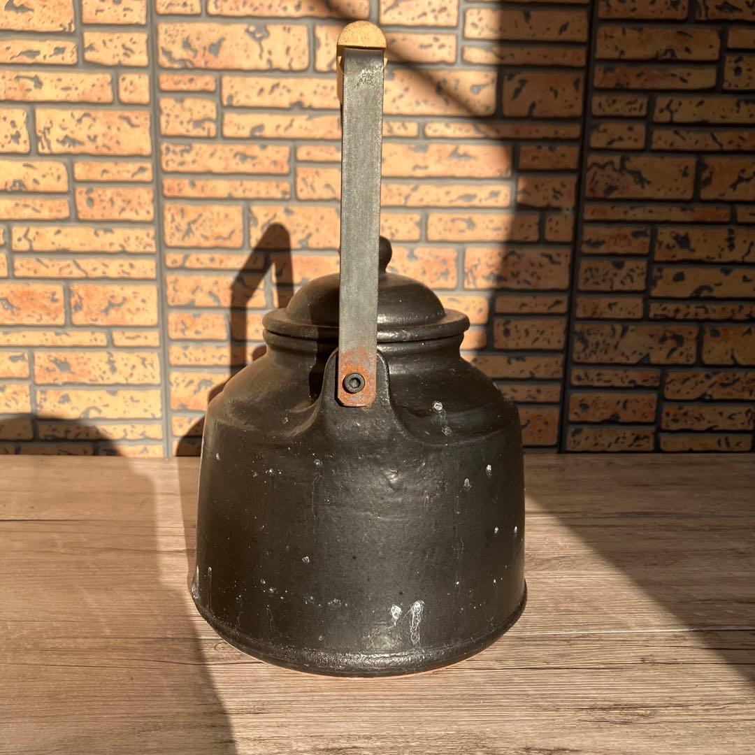 D-4 【アンティーク】鉄瓶 急須 鉄器 ブラック 持ち手木製 古道具 やかん