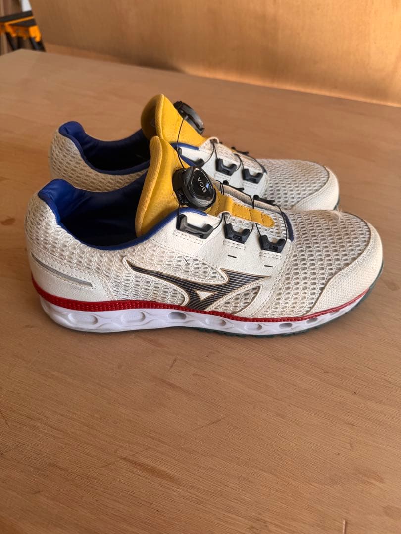 Mizuno BOAスニーカー ホワイト/イエロー