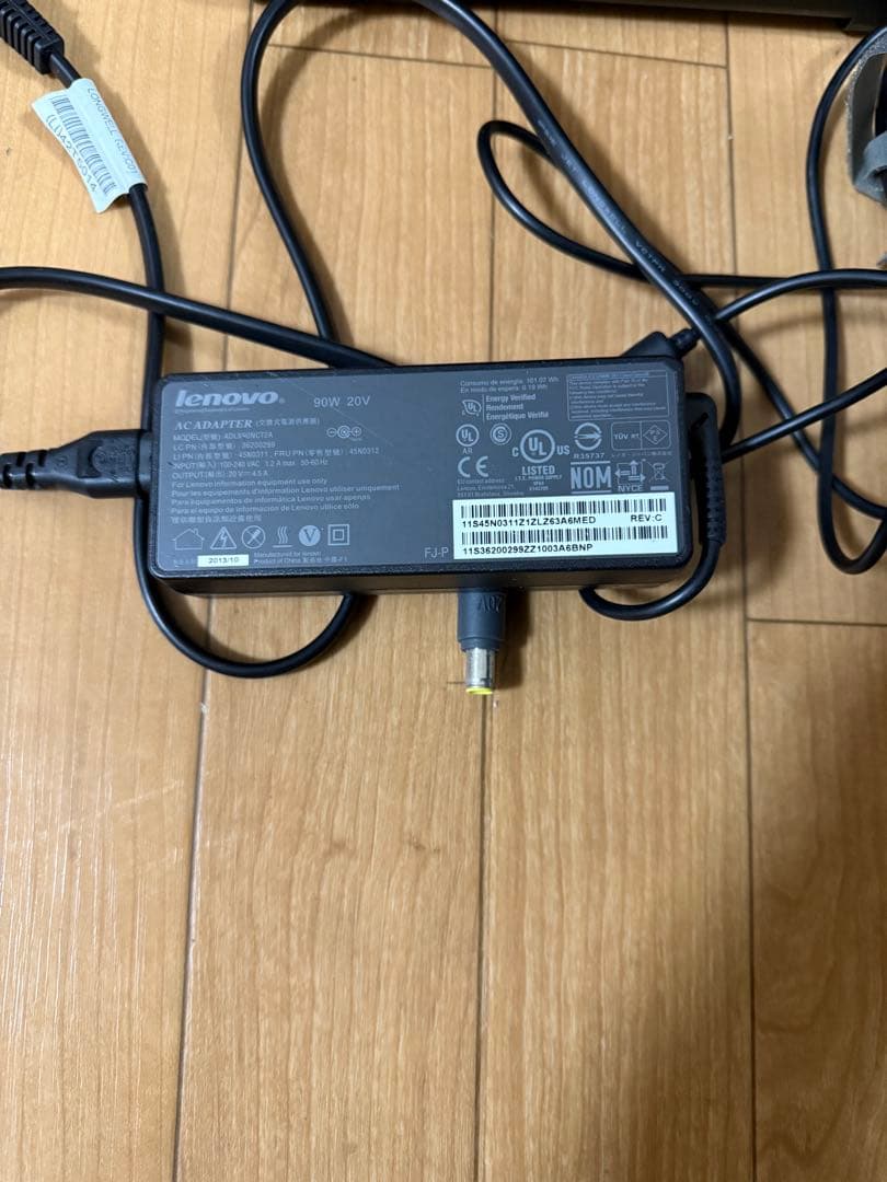 液晶漏れIBM THINKPAD LENOVO X61