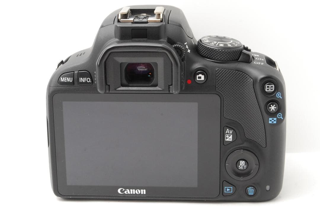 【新品級ショット数】Canon Kiss X7　スマホ転送　望遠レンズ　小型軽量