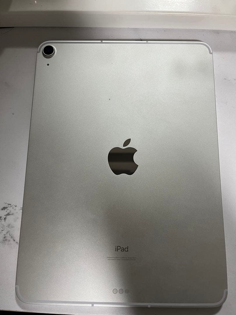 Apple iPad Air 4シルバー　本体