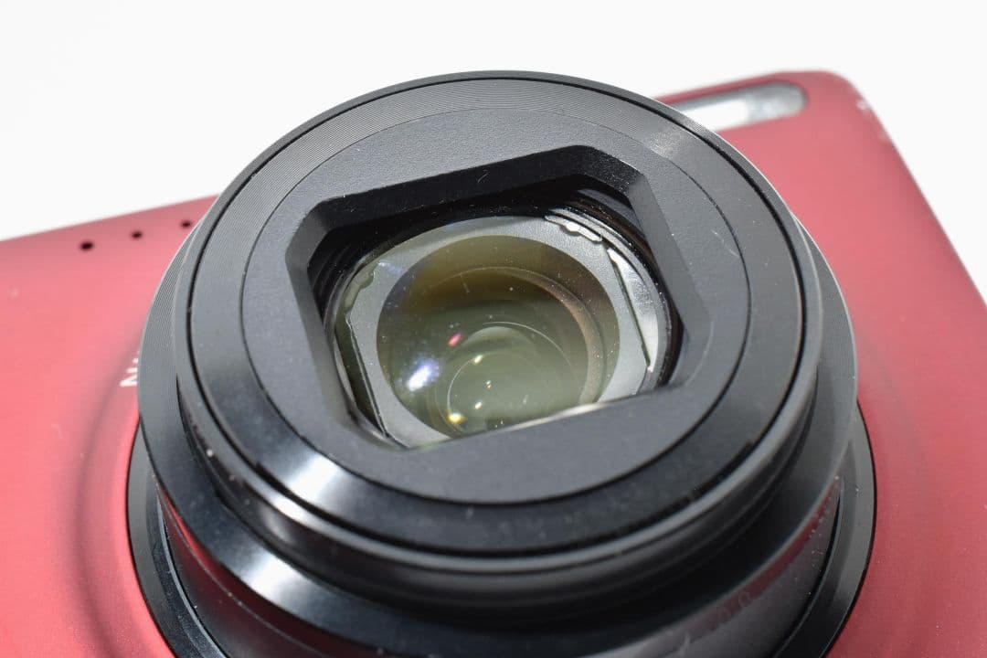 Nikon coolpix S6000 レッド