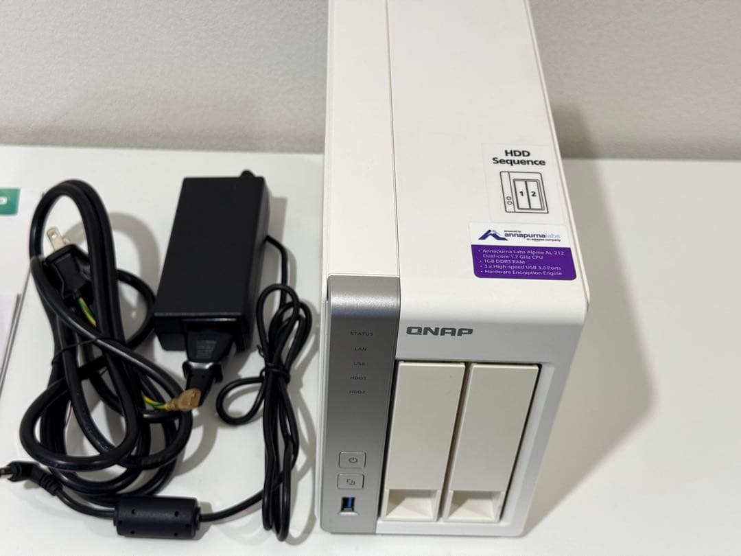 外付けハードディスク・ドライブ QNAP NAS TS-231P