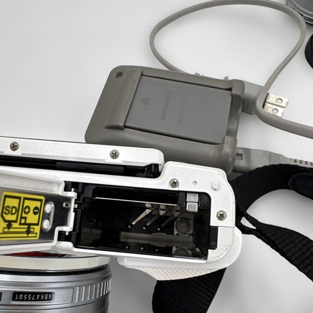 美品　OLYMPUS PEN ミラーレスカメラ レンズセット
