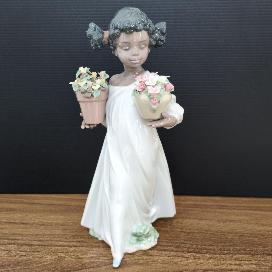 （貴重）リヤドロLLADRO　春の花　フィギュリン