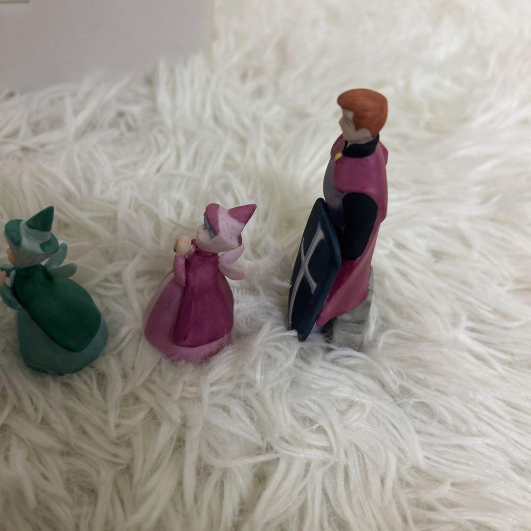 ディズニー　箱庭フィギュアセット　眠れる森の美女