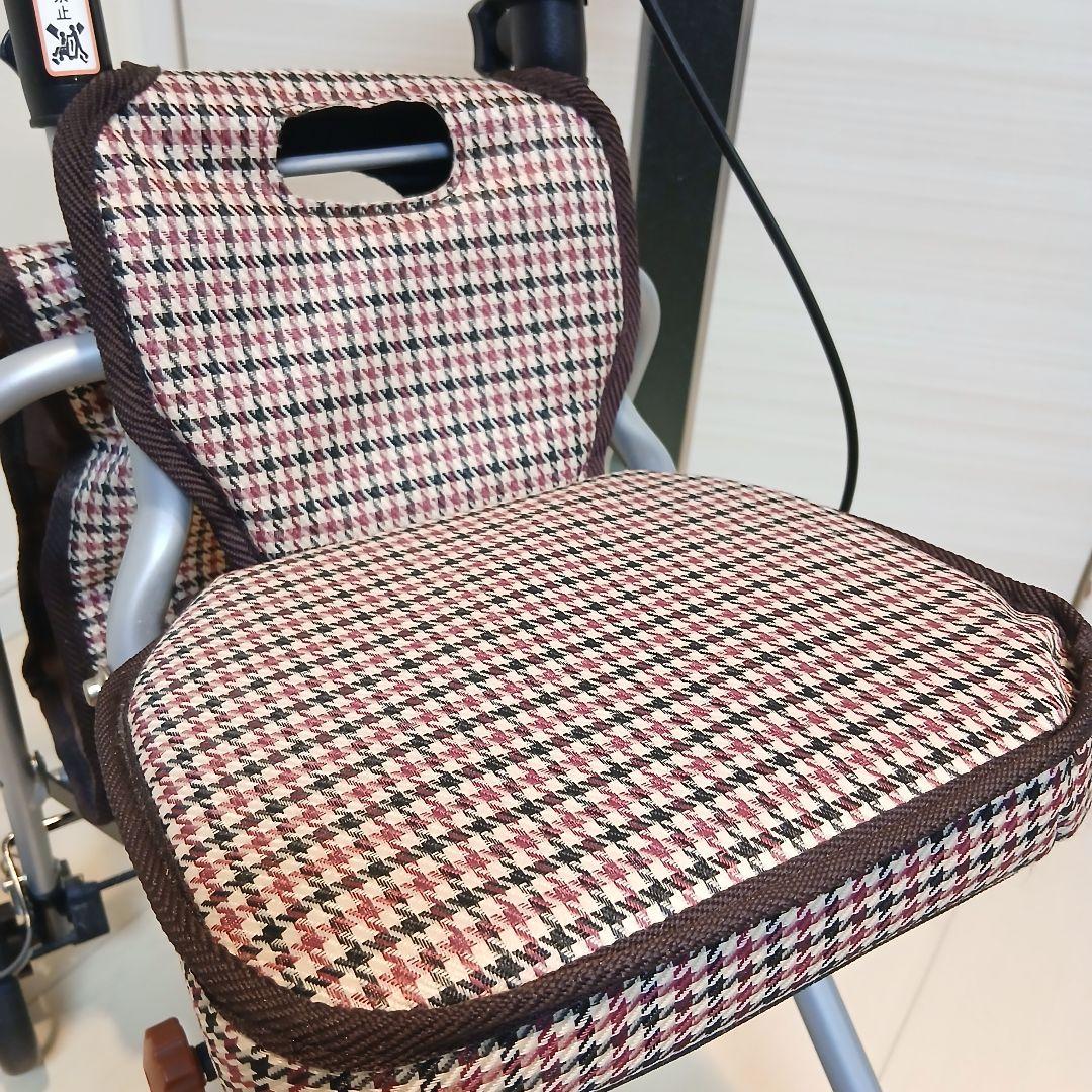 [美品] TacaoF　シルバーカー 幸和製作所 シプール SICP02