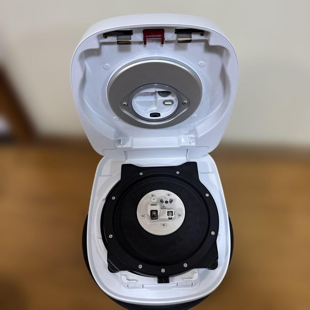 2023年製 TIGER JPI-10J3 圧力 IHジャー炊飯器 5.5合炊き