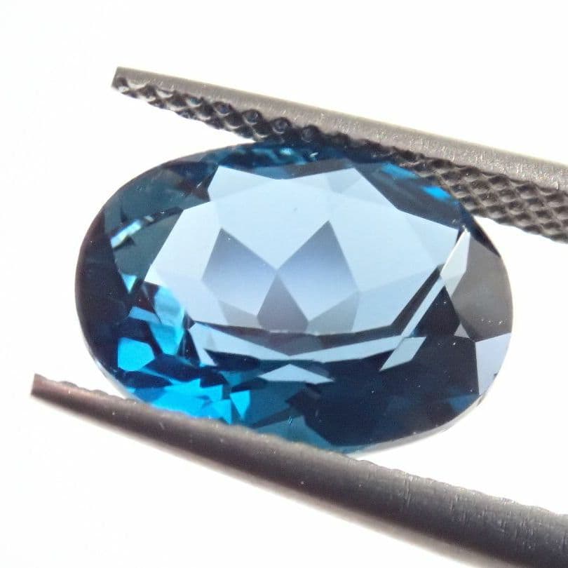 ◆特価品◆ロンドンブルートパーズ     オーバルカット    3.13ct