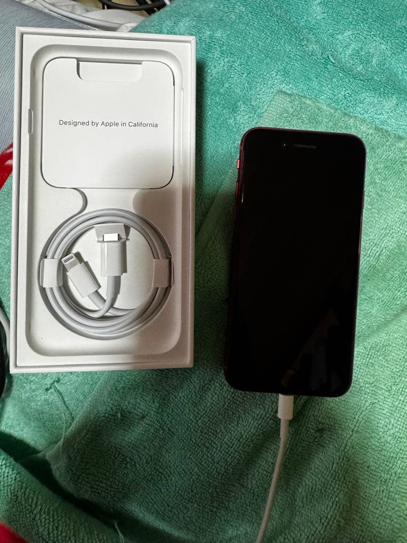 Apple iPhone SE (第2世代) 64GB (PRODUCT)RED