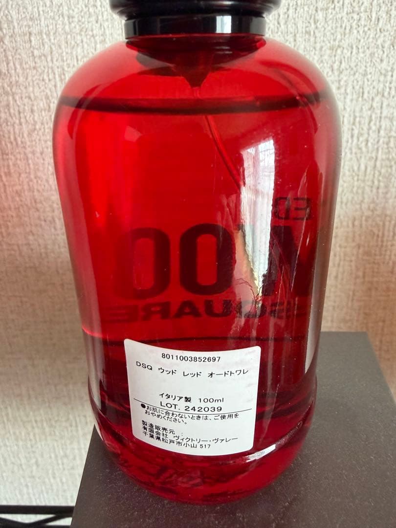 DSQUARED2 RED WOOD オードトワレ 100ml