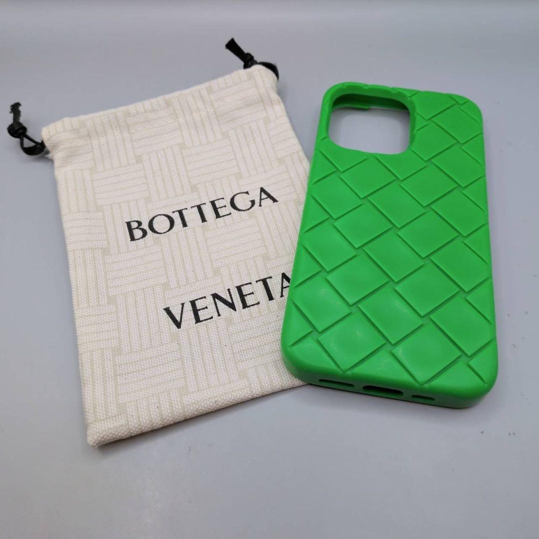 BOTTEGA VENETA グリーン iPhone14proケース