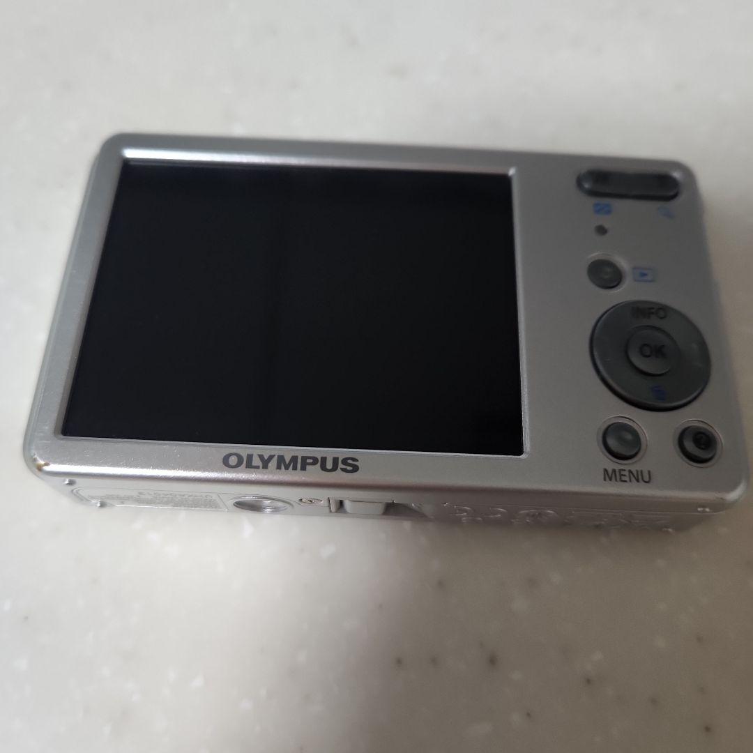 デジタルカメラ OLYMPUS VG-110