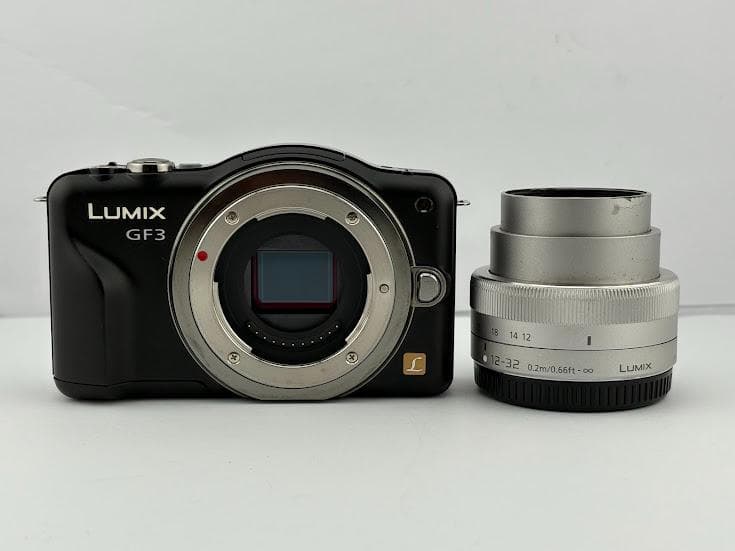 ★極上品★パナソニック LUMIX DMC-GF3/レンズキッド★付属品多数★