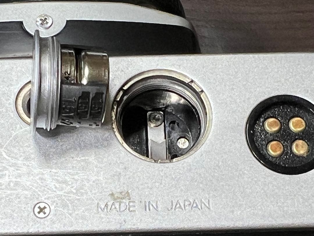 値下げ【中古完動品】NikonNEW FM2本体とSIGMAズームレンズ