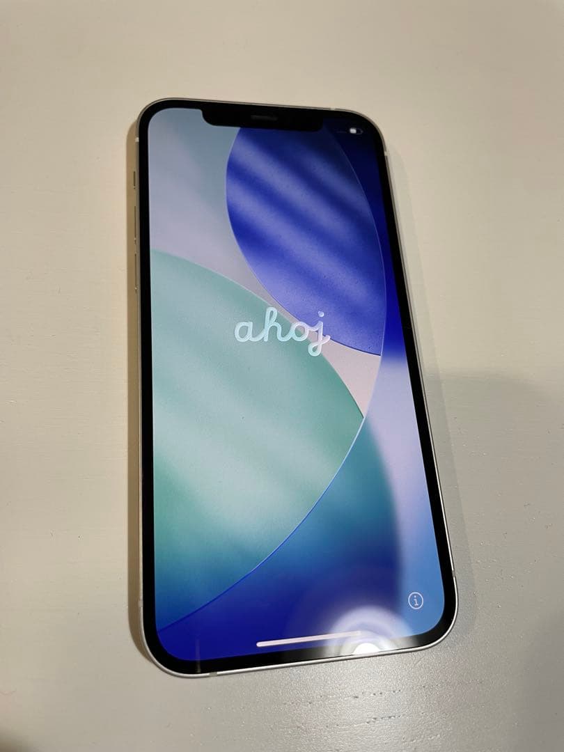 Apple iPhone 12ホワイト 本体 64GB