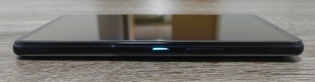 ASUS ROG Phone 7 12/256GB グローバルROM版 本体のみ