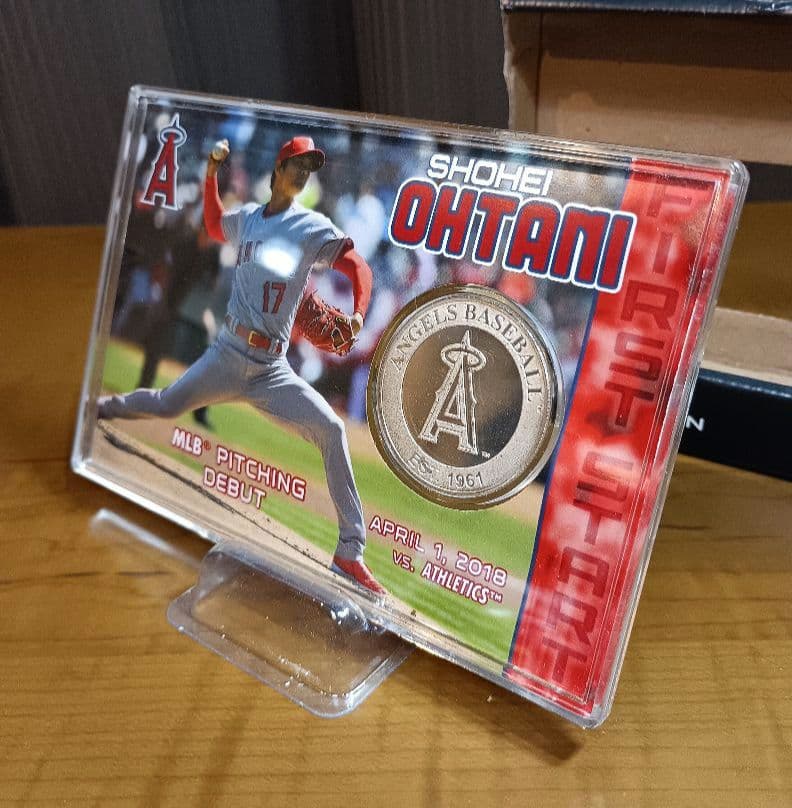大谷翔平 メジャー初登板記念シルバーカード フォトミント　2018枚限定