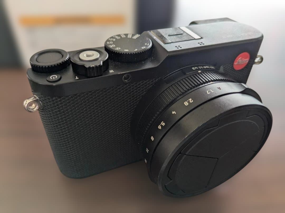 【美品・最安】Leica D-LUX8 元箱付 付属品完備 すぐ使えます