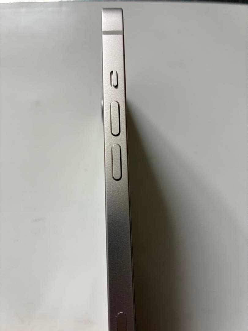 iphone13 128GB 未使用　docomo公式整備品　SIMフリー
