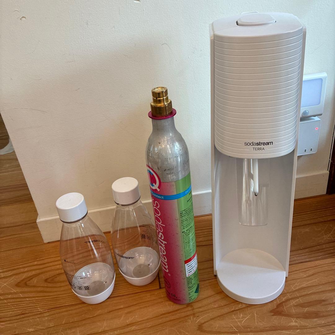 SodaStream TERRA 炭酸水メーカー ガラスボトルガスシリンダー