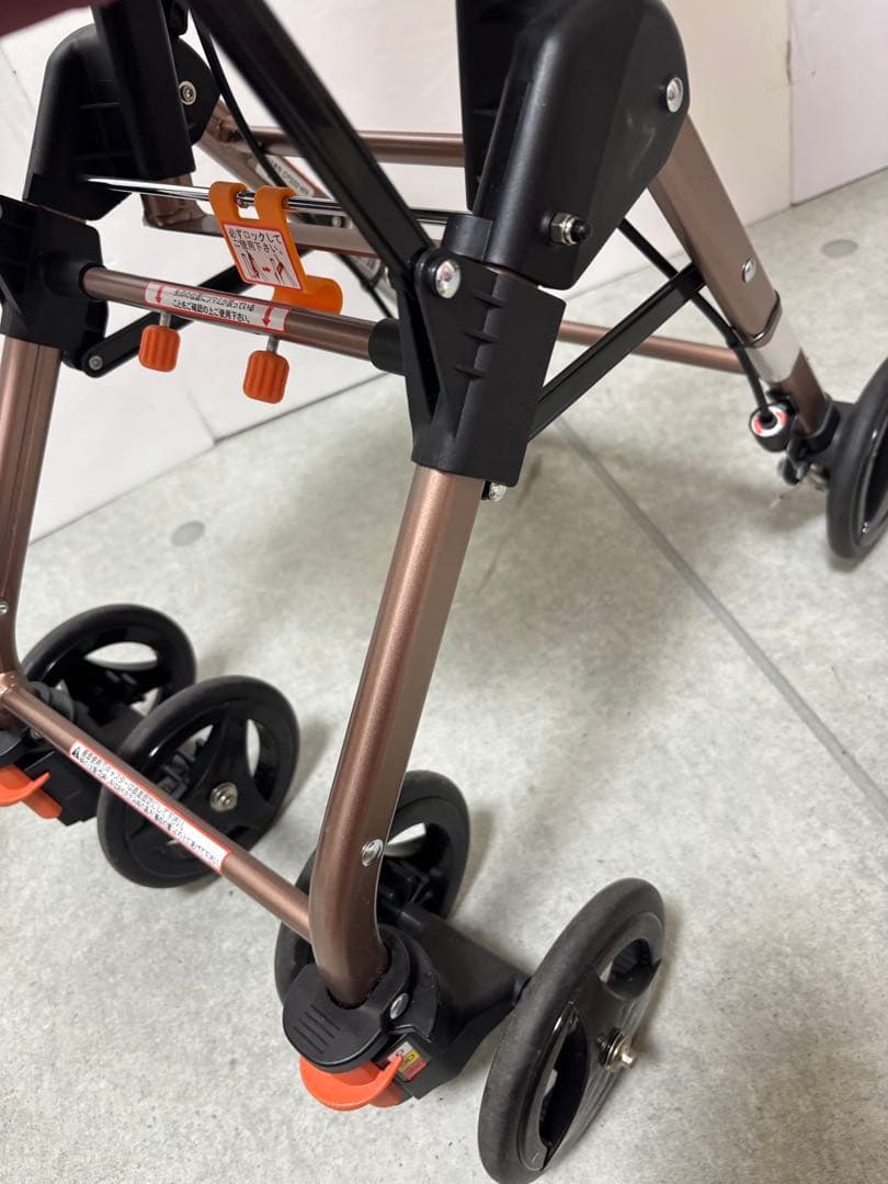 極美品　シルバーカー【幸和製作所　 テイコブナノン　DX CPS02】