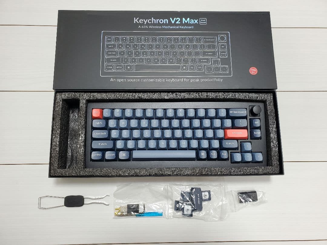 Keychron V2 Max キーボード【赤軸】