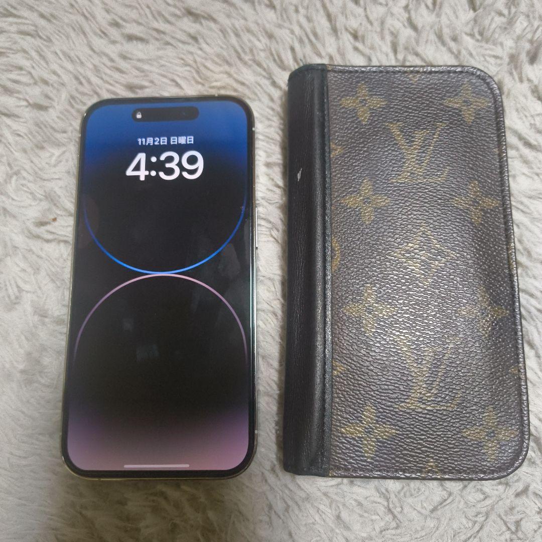 Apple iPhone 14 Pro シルバー 本体　256GB 美品