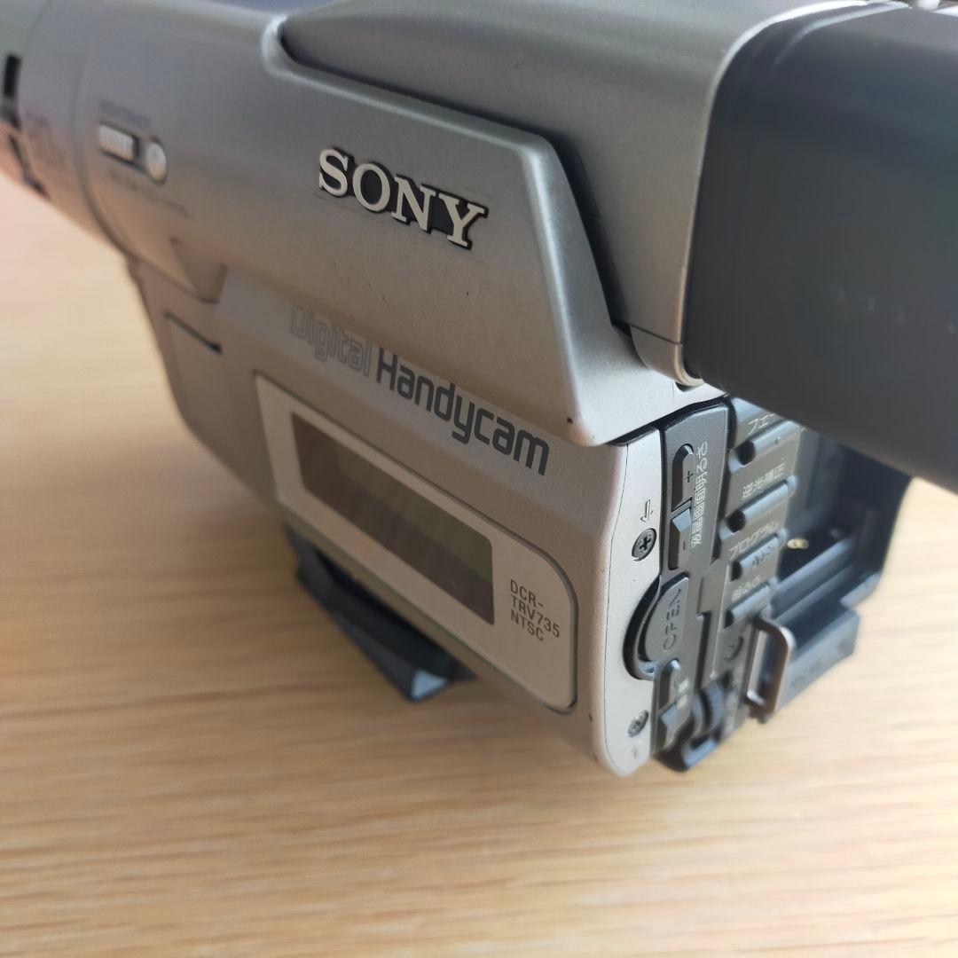 【ジャンク】SONY DCR-TRV735　8mm　ビデオカメラ　ハンディカム