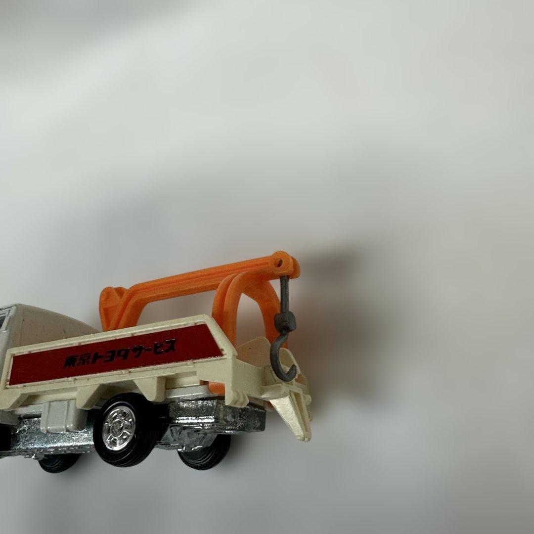 《黒箱トミカ39-1-7》ハイエースレッカー車【1Eホイール＋色指定箱】未使用