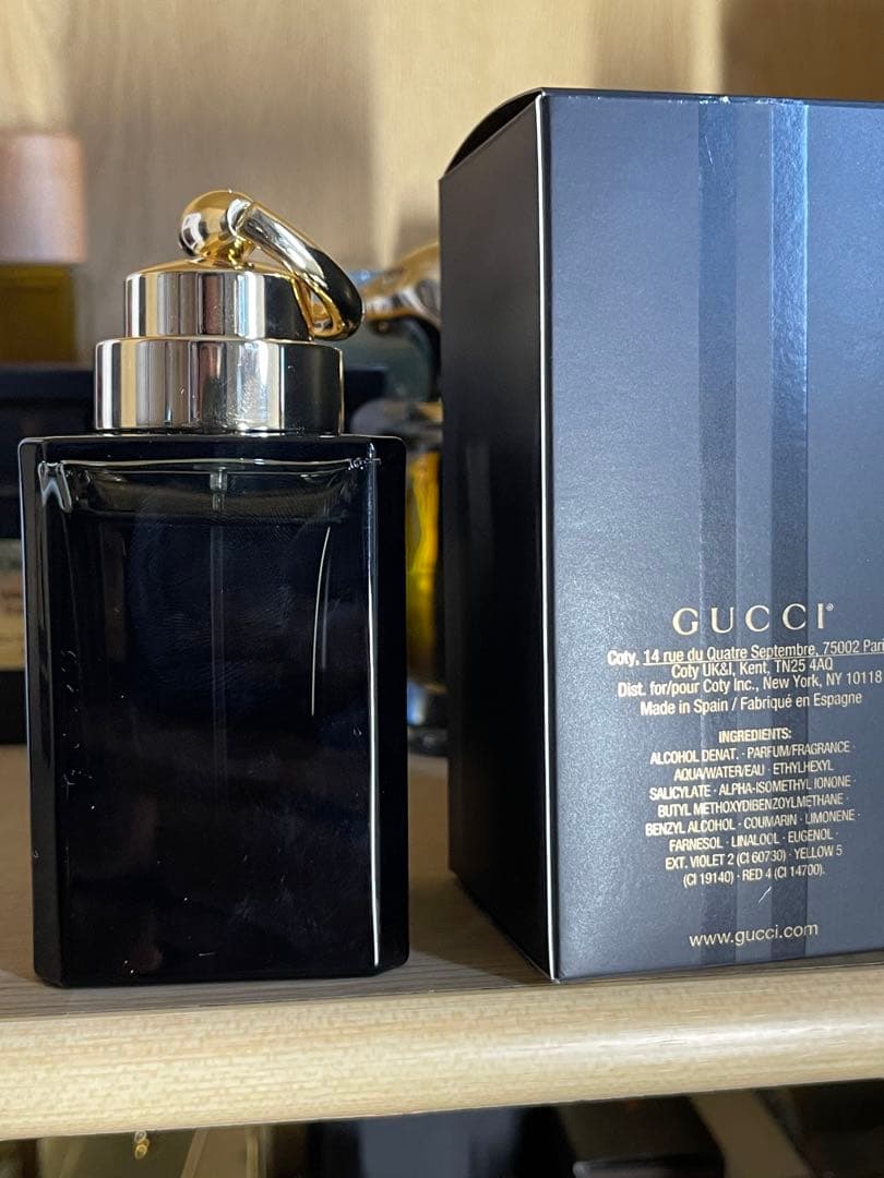GUCCI インテンス ウッド オーデパルファン 90ml