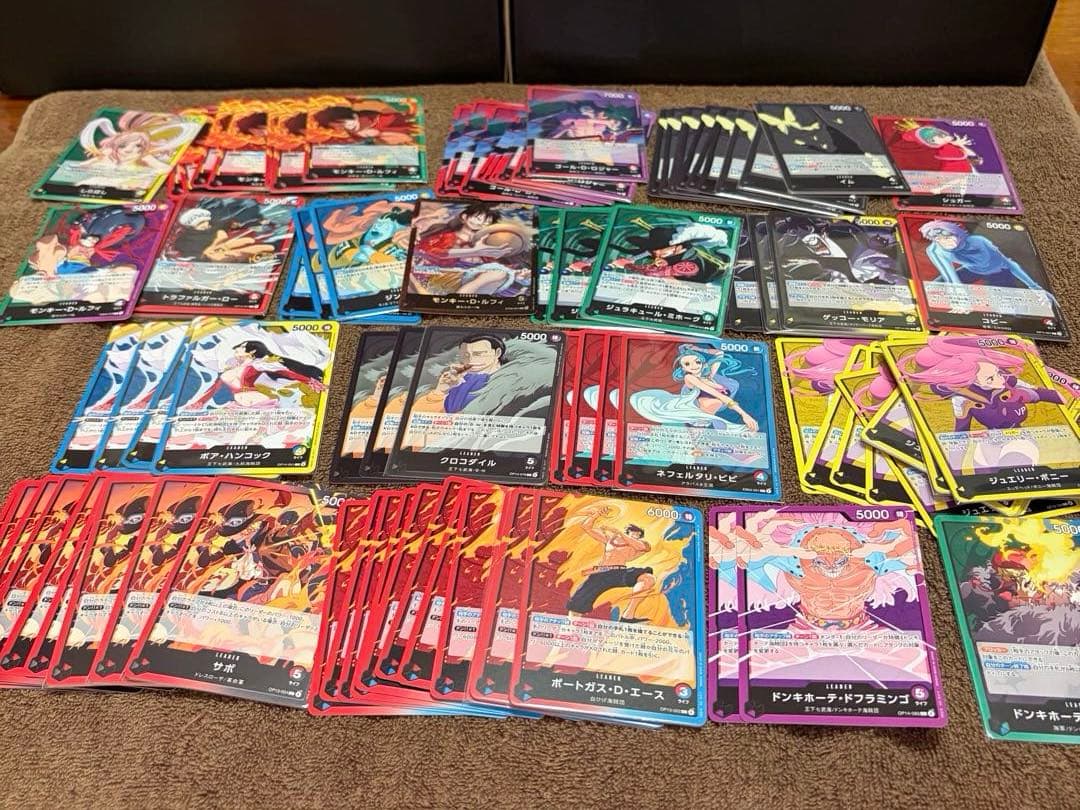 ワンピース カードゲーム 引退品　 約4000枚 おまけ付き