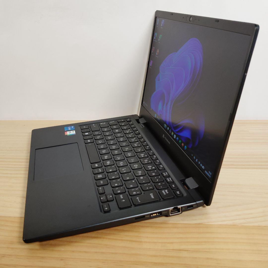 美品 爆速 Dynabook G83/KV 第12世代i5搭載 16GB 512
