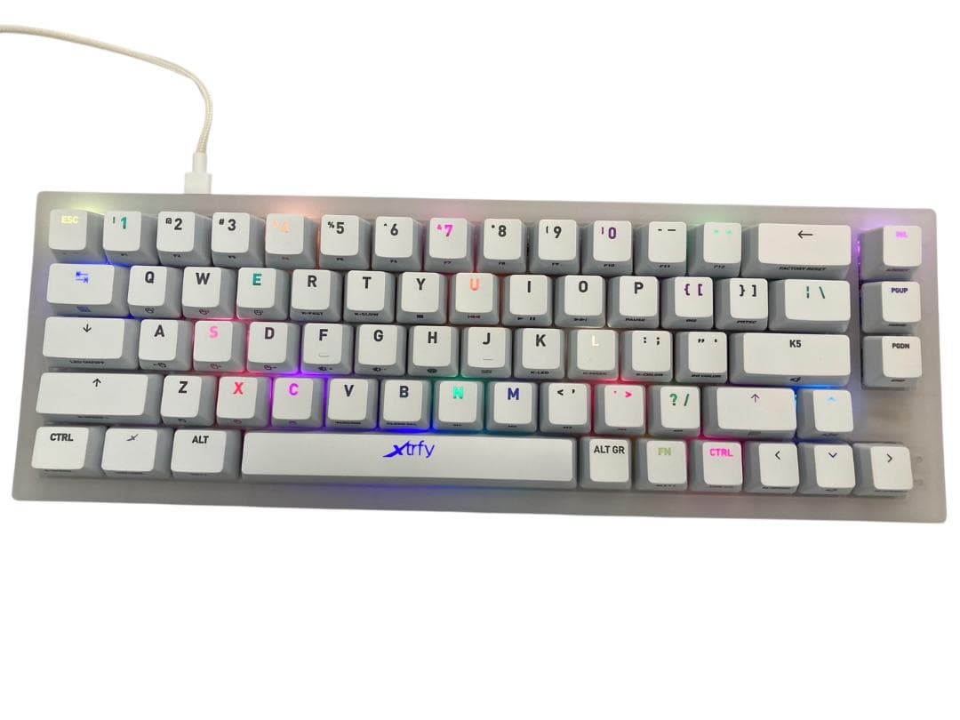 ★良品★ Xtrfy K5 COMPACT RGB ゲーミングキーボード